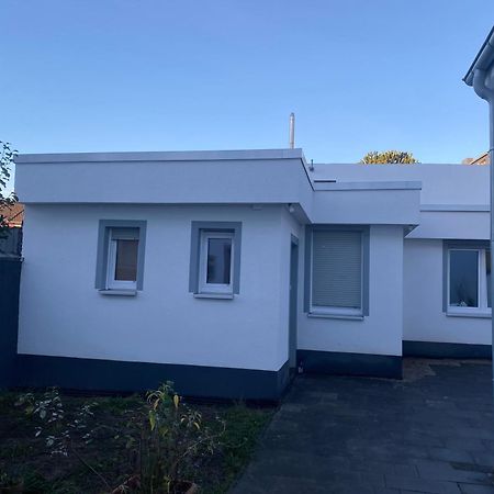 Neues Bungalow Fuer Bis Zu 4 Personen 奥伯豪森 外观 照片