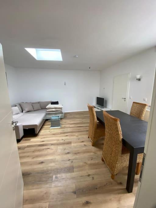 Neues Bungalow Fuer Bis Zu 4 Personen 奥伯豪森 外观 照片