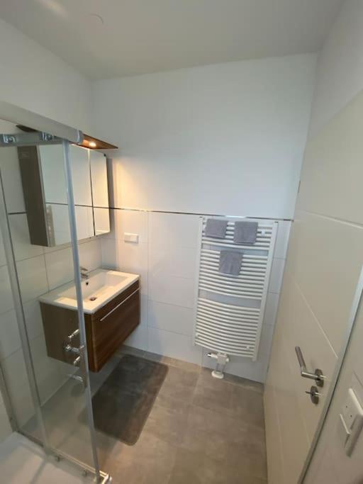 Neues Bungalow Fuer Bis Zu 4 Personen 奥伯豪森 外观 照片
