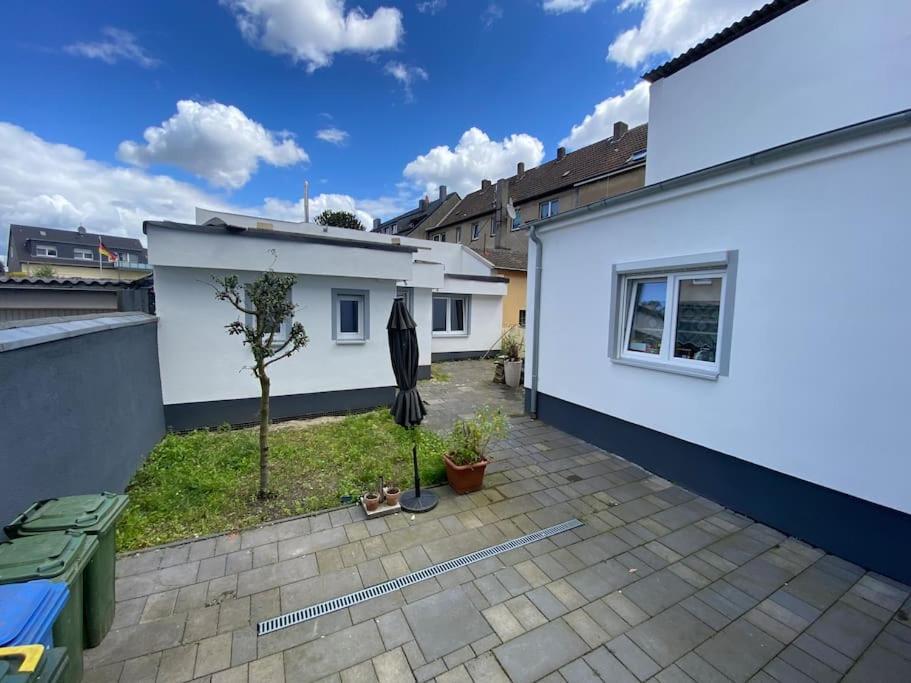 Neues Bungalow Fuer Bis Zu 4 Personen 奥伯豪森 外观 照片